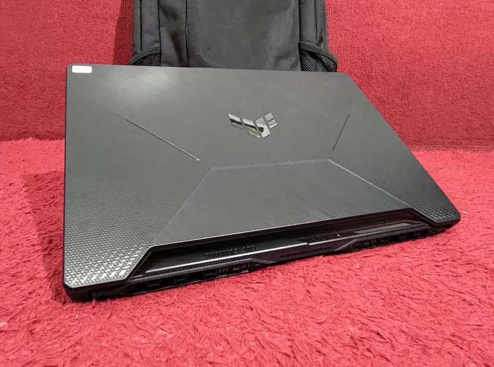 Laptop GAMING ASUS TUF FA506NCR Ryzen 7-7435HS RAM 8GB SSD 512GB RTX