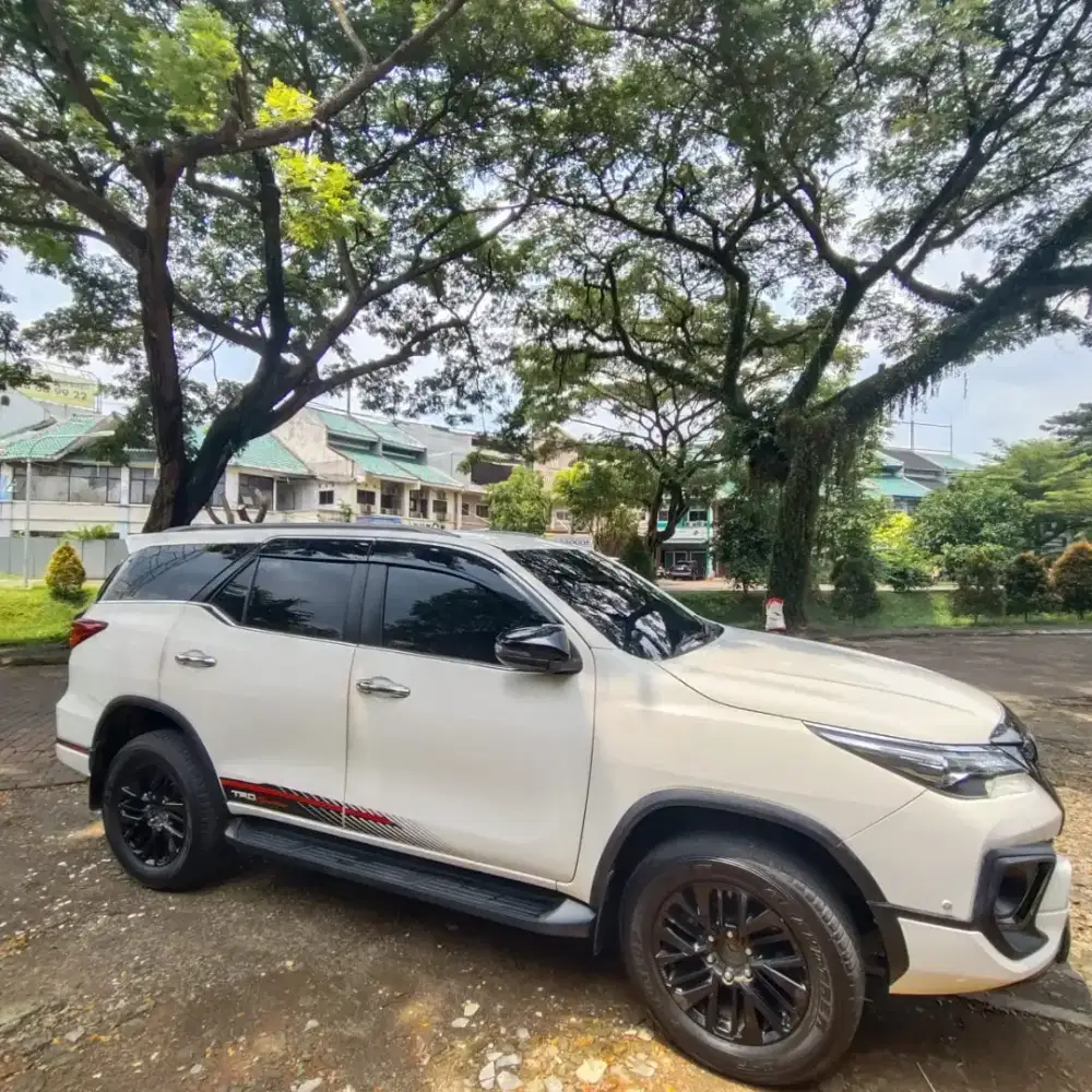 Fortuner TRD Sportivo (2019) - Pemilik Langsung