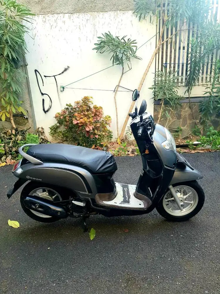 Scoopy stylish iss 2017