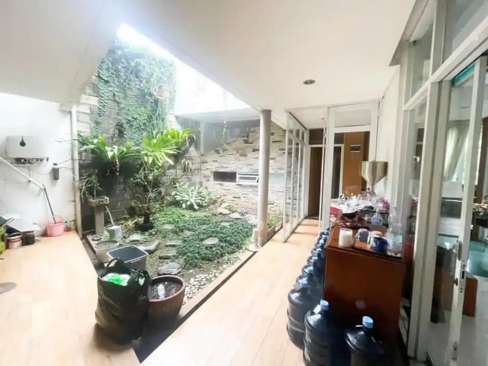 DIJUAL RUMAH DI BAROS CIMAHI RUMAH CUKUP LUAS DAN BANYAK RUANG COCOK UNTUK KELUARGA BESAR