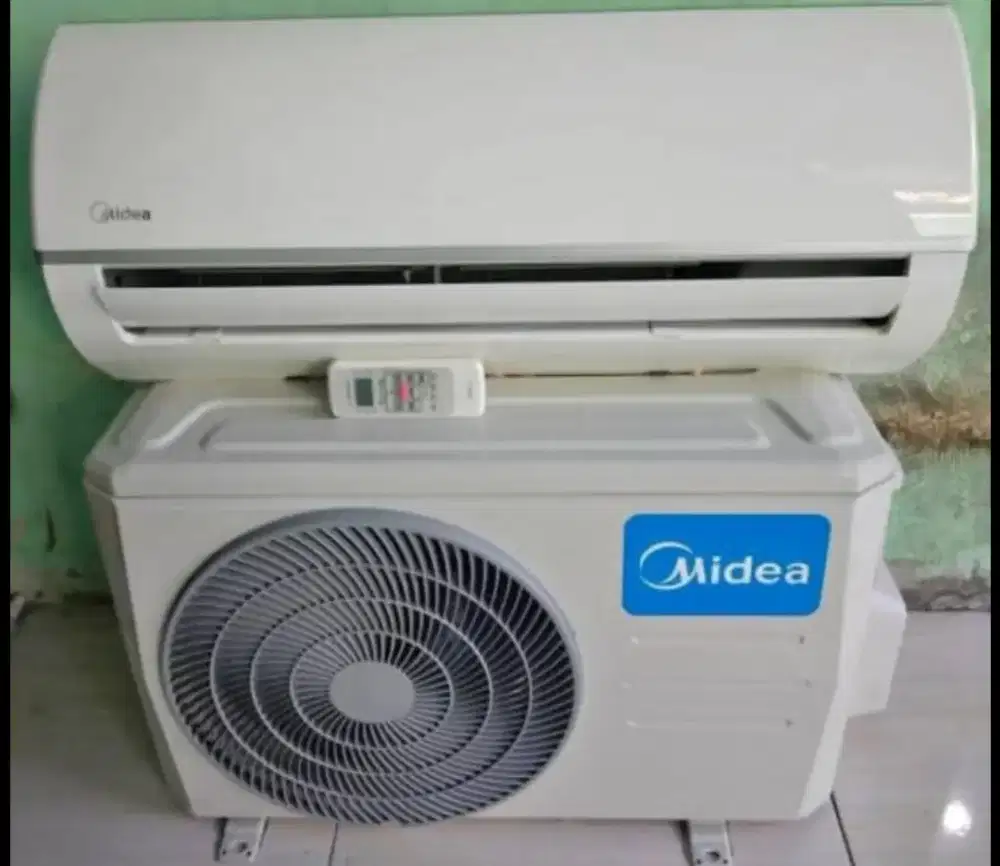 Jual acmideaR 410 1/2pk lowwat 360watt kondisi 95% ori semu