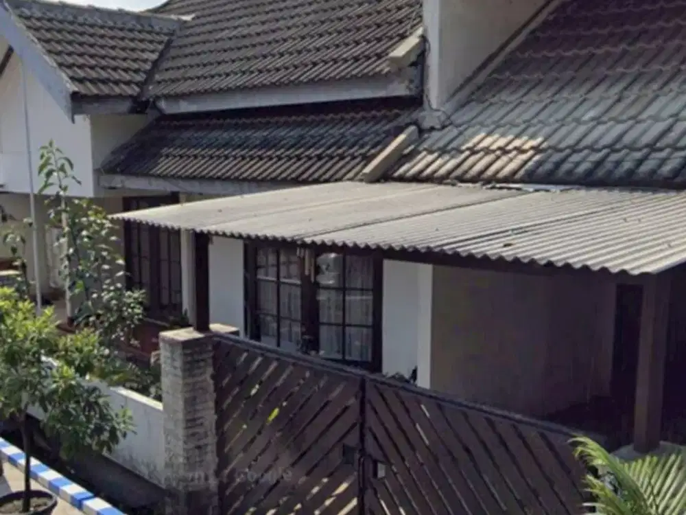 Dijual Rumah di Perumahan Wisma Tropodo Sidoarjo