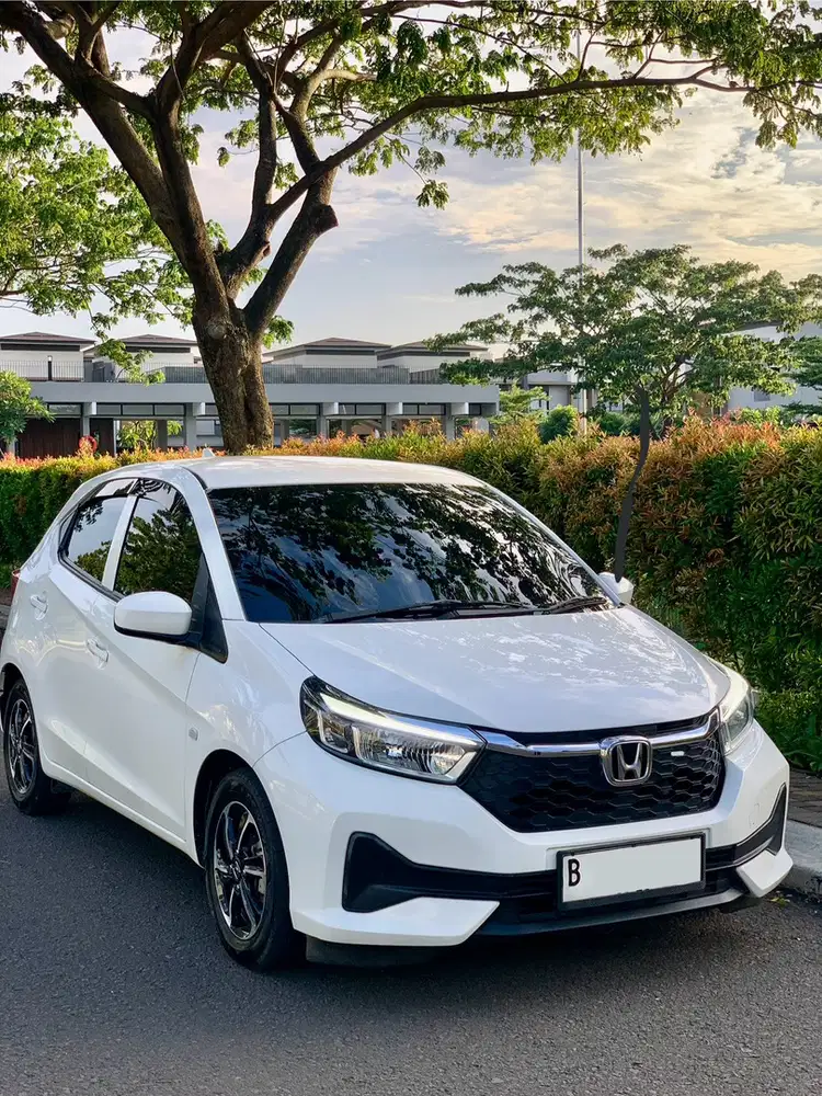 FORSALE TERMURAH! Honda Brio Satya 1.2 E CVT Facelift Low Km