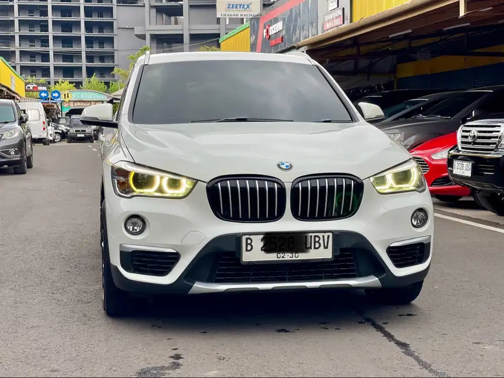 BMW X1 SDRIVE18i 2019 PUTIH DIJUAL CEPAT TERMURAG