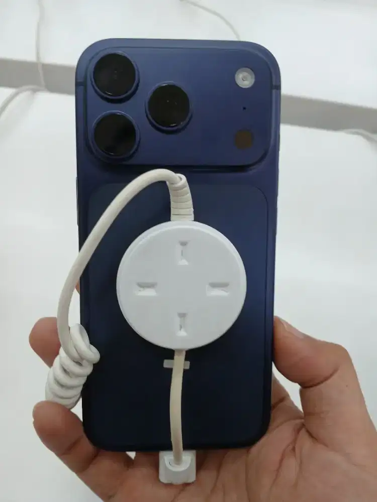 Kredit Iphone 17 Pro Promo Triple Zero