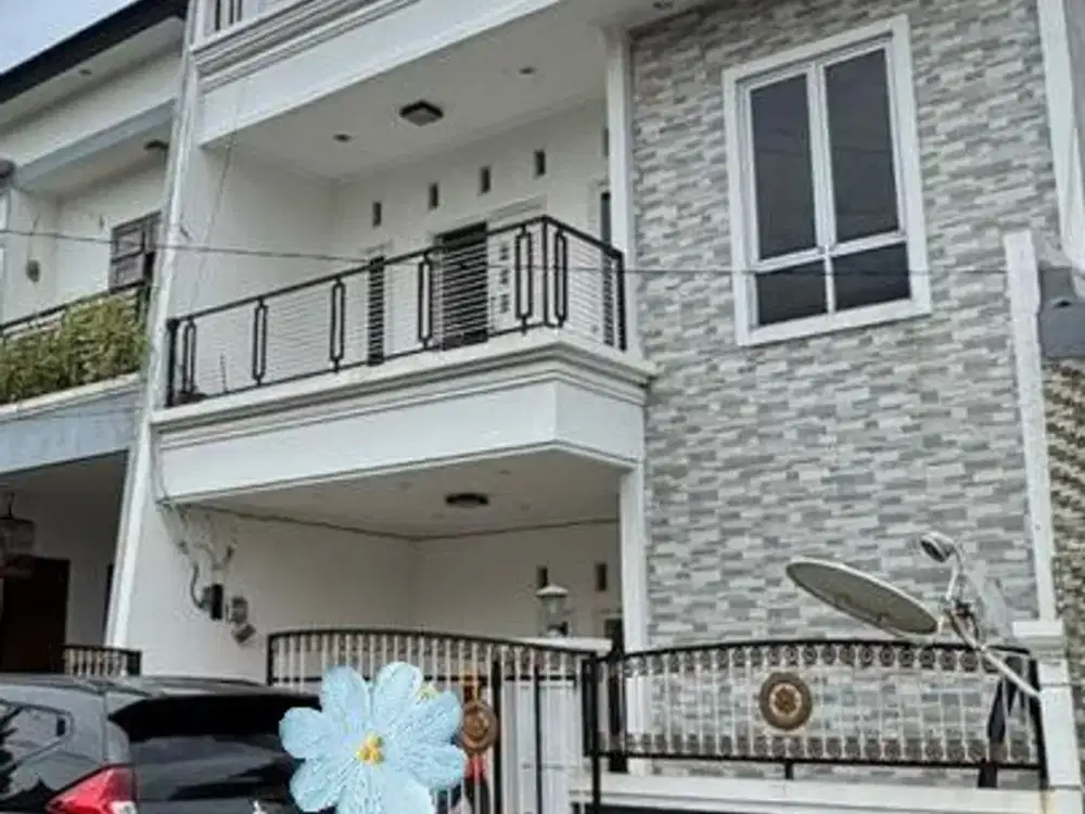 Dijual dan Disewakan Ruko Asia Tropis Lokasi Strategis dan Ramai di Harapan indah, Bekasi.