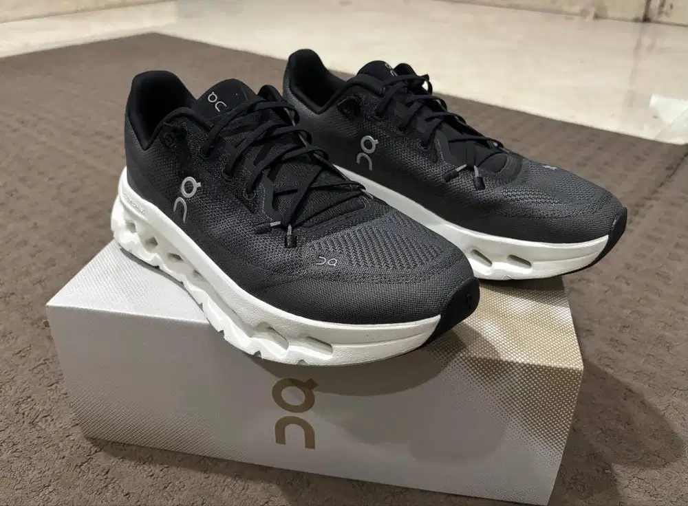 On Cloudtilt - Black Asphalt