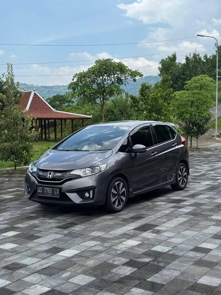 (DP 10JUTA) JAZZ GK5 1.5 RS 2016 MT MANUAL