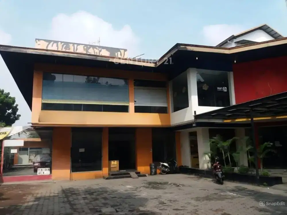 Ruang Usaha Strategis Di Main Road Dewi Sartika