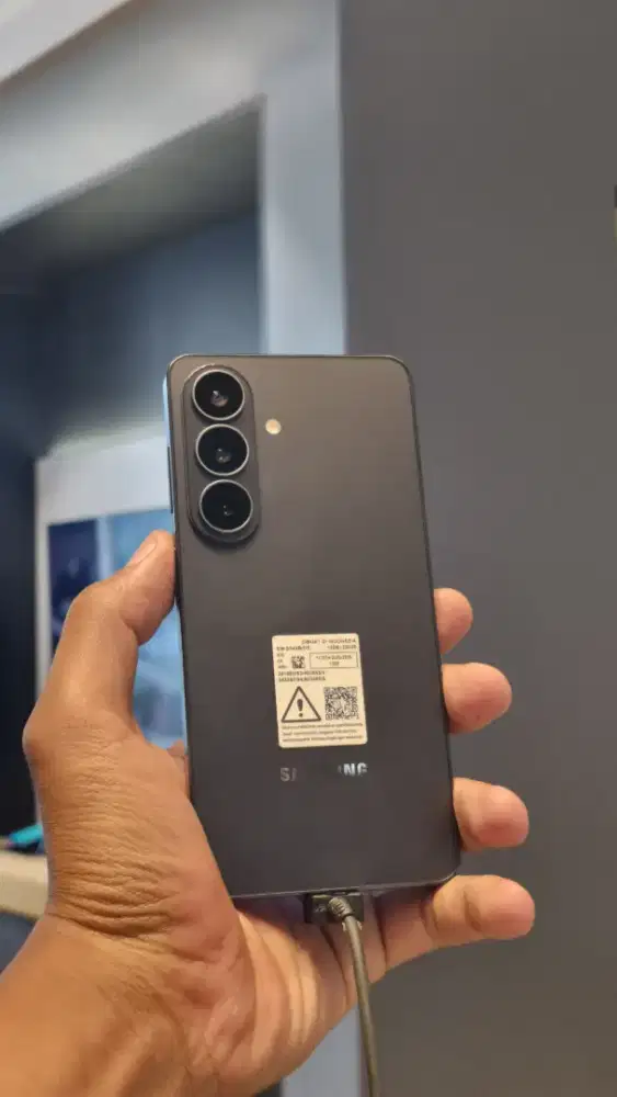 SAMSUNG S26 12/256 5G