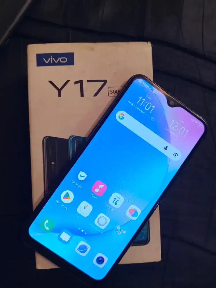 Vivo Y17 ram 8 mobil phone