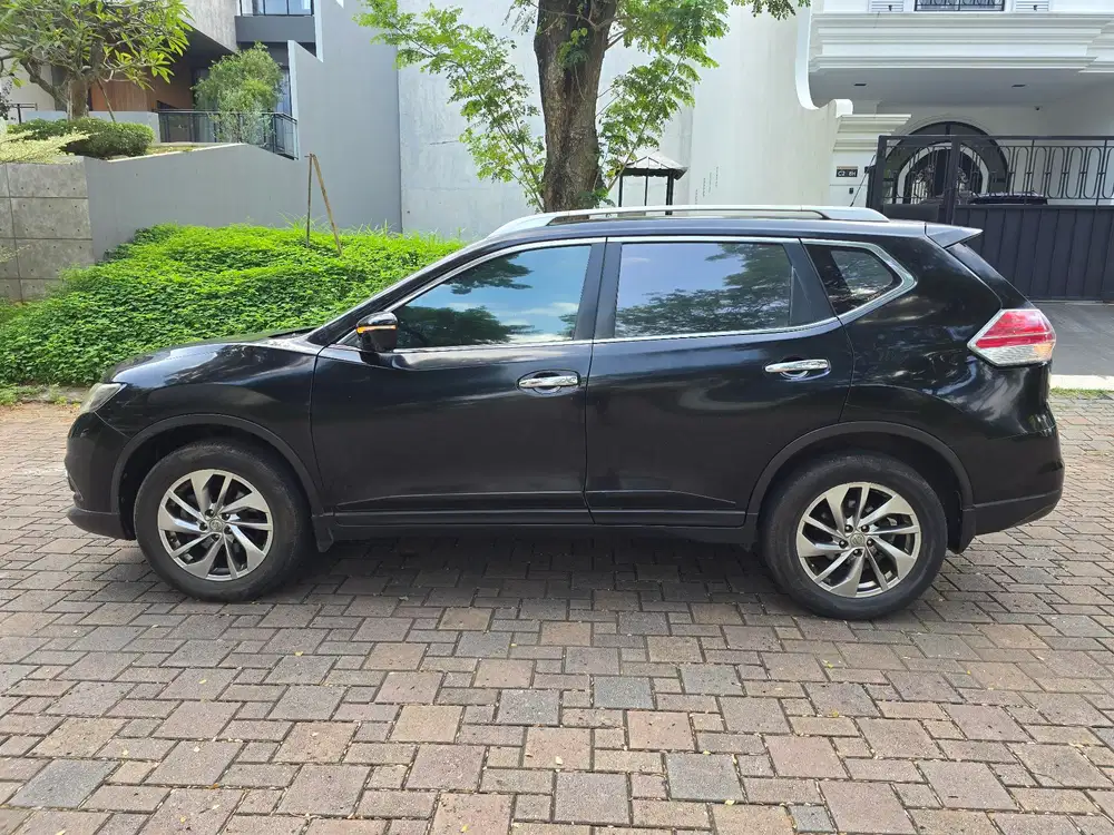 Nissan X-Trail 2015 Bensin