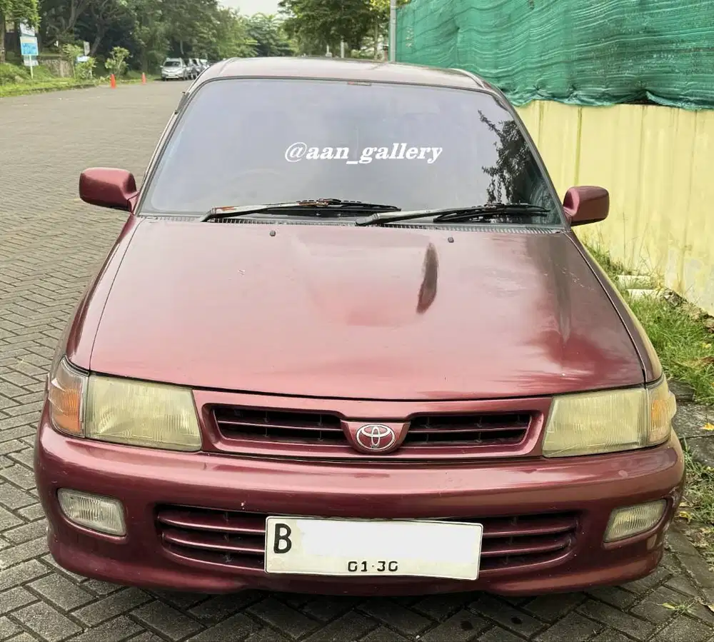 Toyota Starlet Turbolook 1997 Merah Metalik – Si Gesit yang Timeless!!