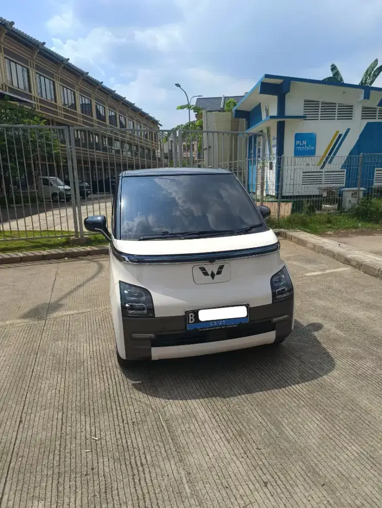 Wuling Air Ev Pro Long Range tertinggi 300KM 2024 pajak hidup 2027