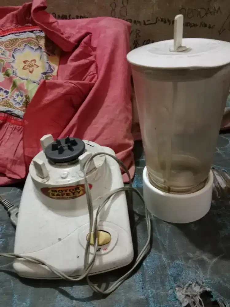 Blender normal dan nyala