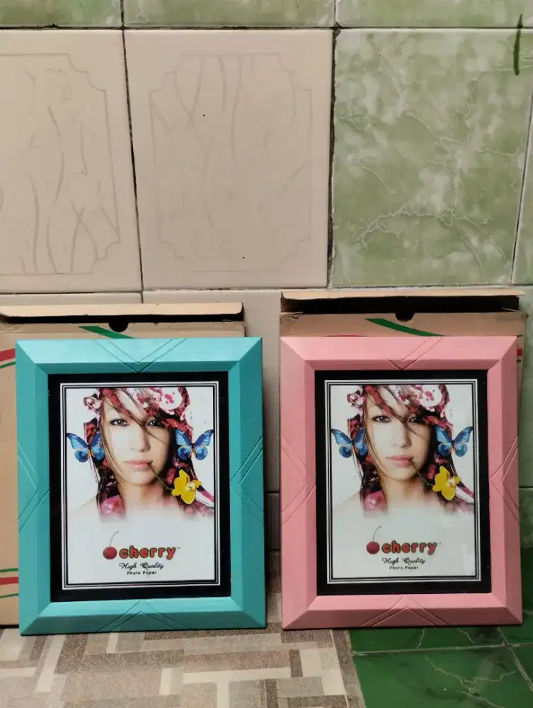 BINGKAI PLASTIK UKURAN 8 INCH X 10 INCH