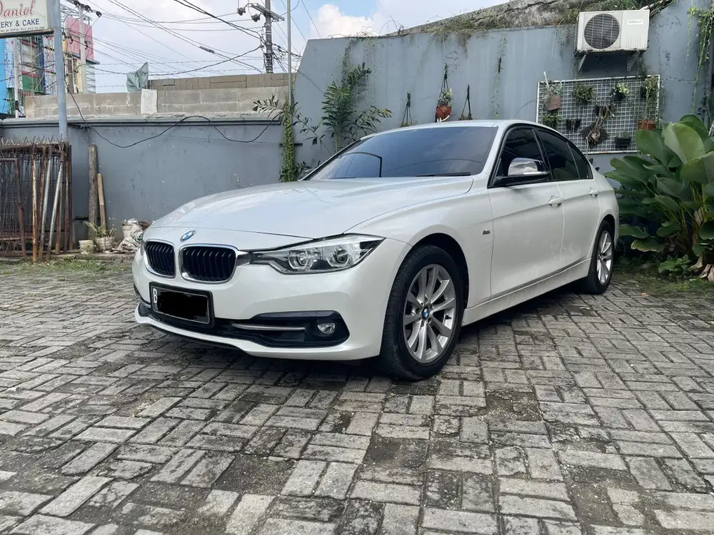 BMW f30 320i LCi 2016 CASH