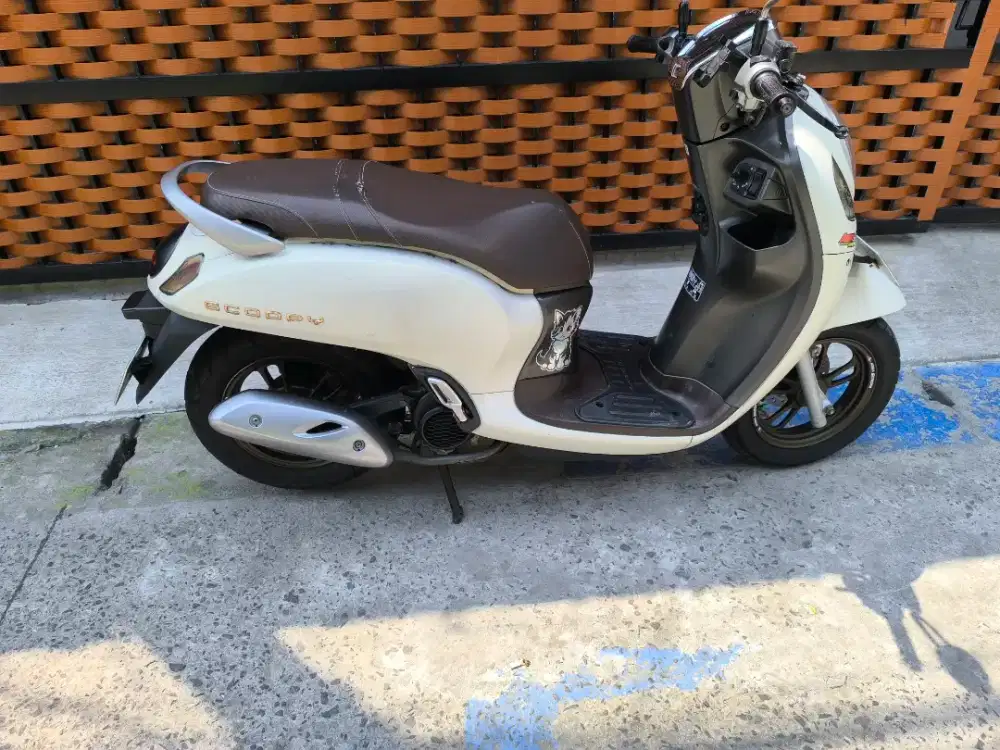 Bismillah, sale Honda Scoopy Keyless