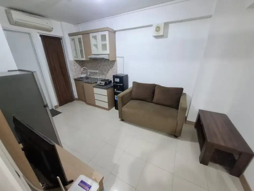 Sewa 2BR Furnished Diatas Mall Bassura City - Minimal 3 Bulanan - Free IPL - Ada Water Heater