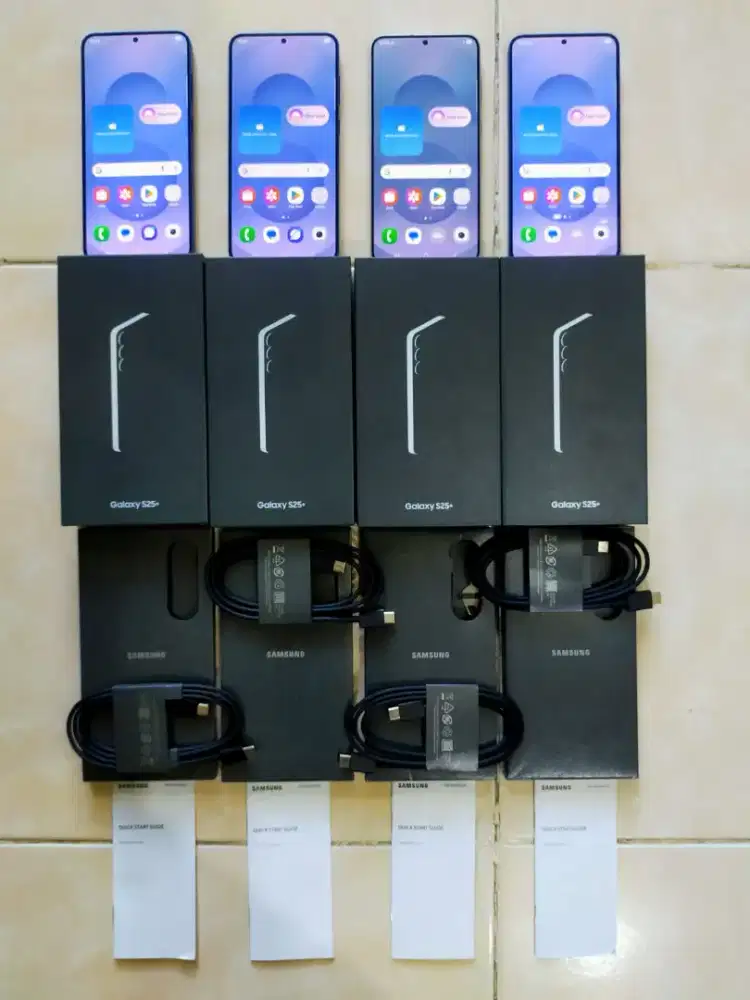 Samsung Galaxy S25+ 12/256 seperti baru