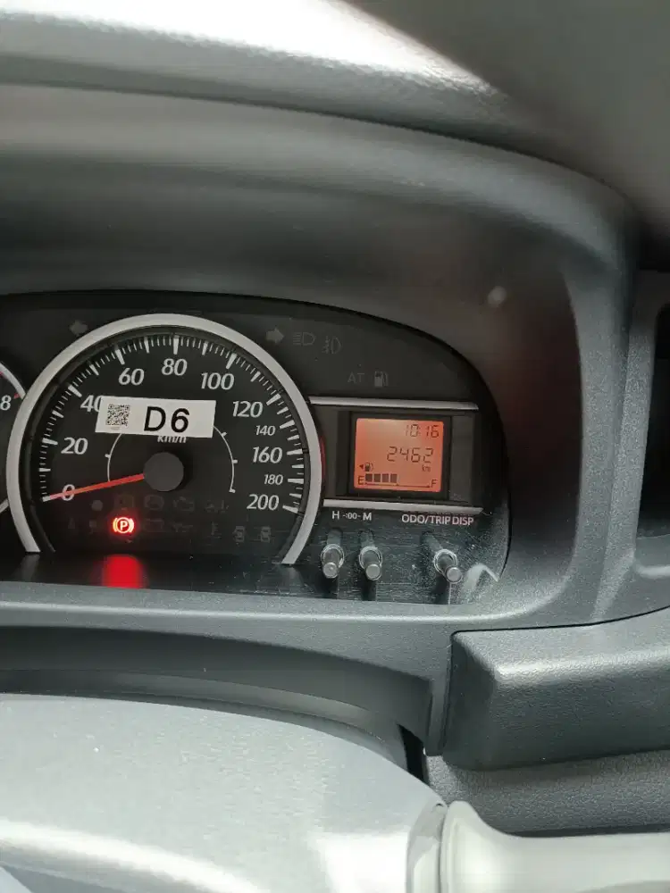 Daihatsu Sigra R 1.2 MT 2025