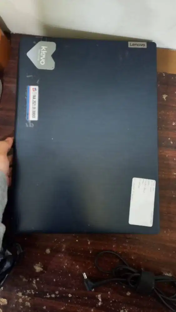 LAPTOP LENOVO 3 Tipe : 14AD05 (BEKAS)