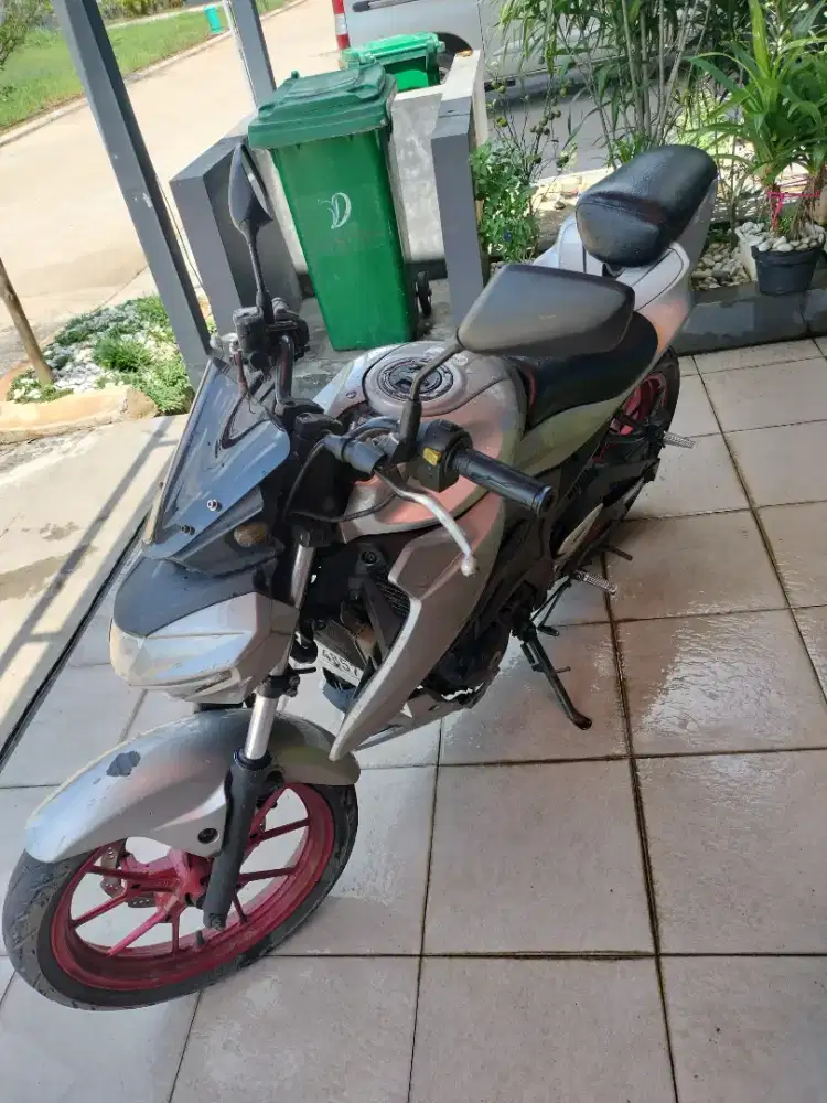 Suzuki GSX s 150 2017