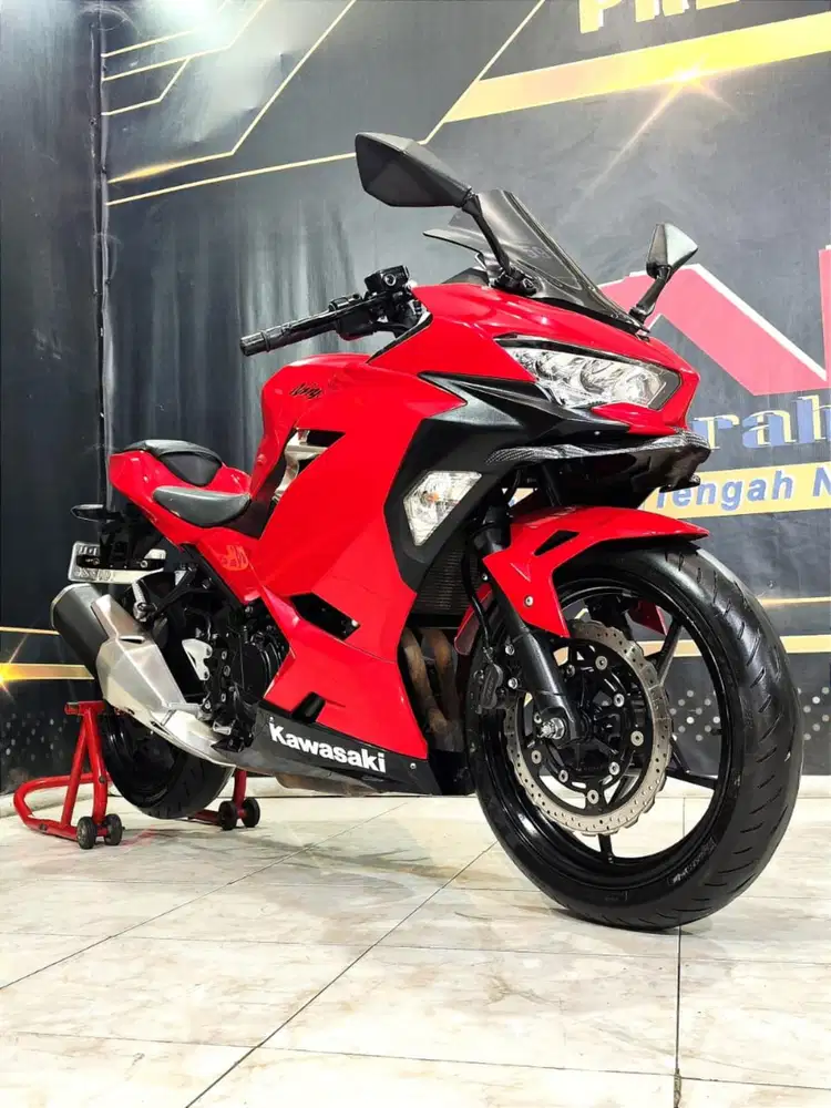 Motor berkwalitas Kawasaki New Ninja 250 FI reg 2021 dp 8jt an