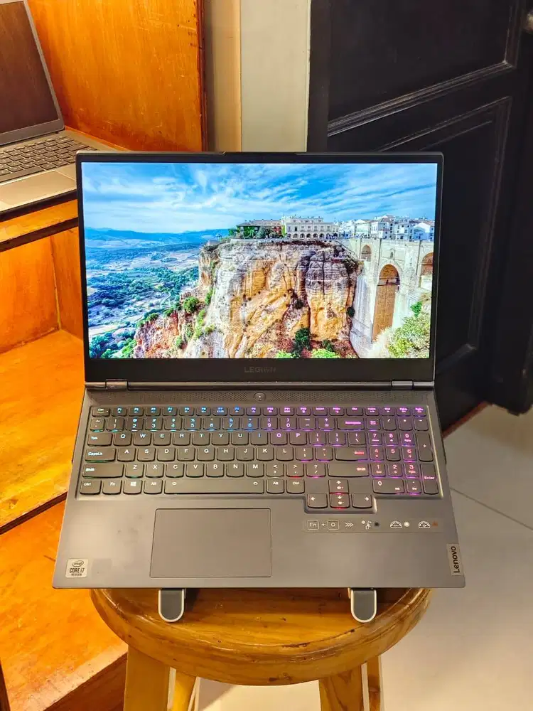 Laptop Gaming Sultan RTX 2070 Super 8GB | i7 Gen 10 | RAM 16GB SSD 1TB
