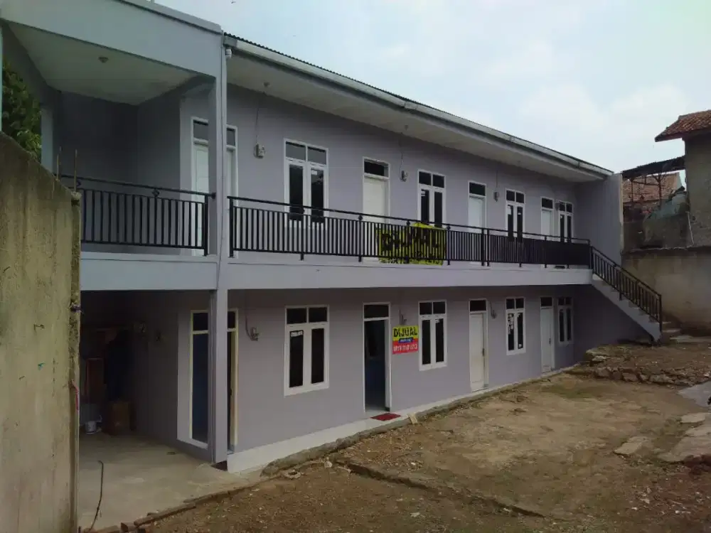 Dijual Bangunann Kost an 8 kamar lokasi strategis