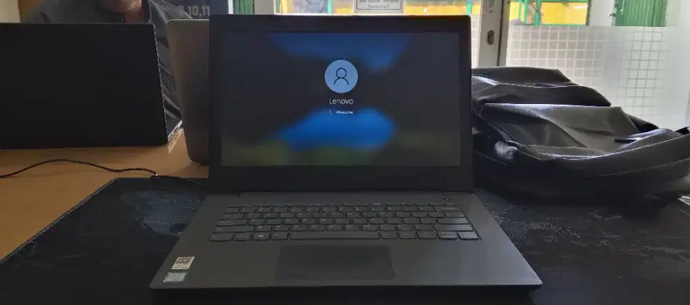 Lenovo Ideapad Core i3 6006 RAM 4 HDD 1 TB Windows 10 Pro