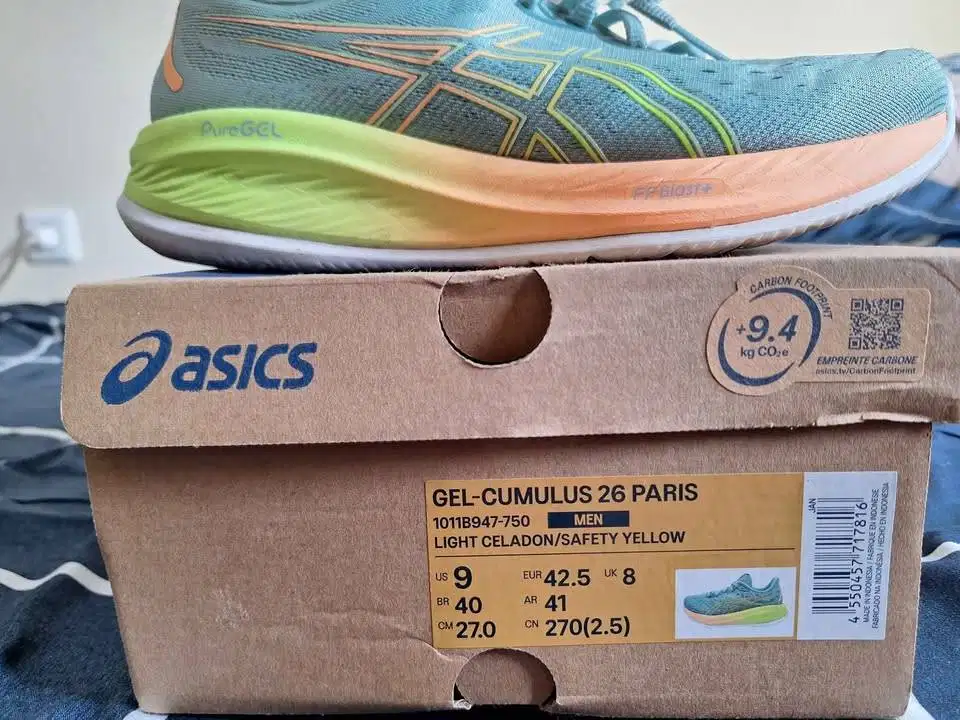 Sepatu Lari Asics GEL Cumulus 26 Paris UK41