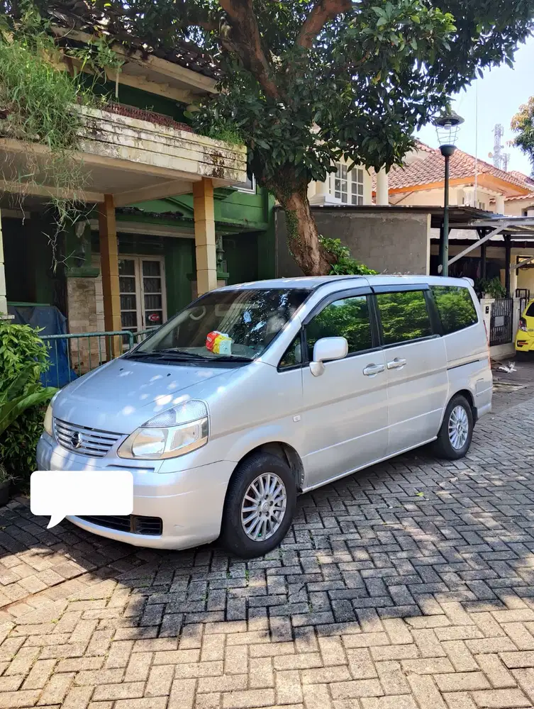 Nissan Serena 2009 Bensin