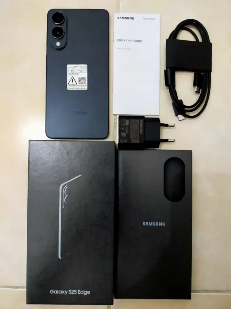 Samsung Galaxy S25 edge 12/512 seperti baru