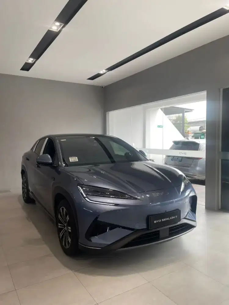 BYD SEALION 7 PREMIUM
