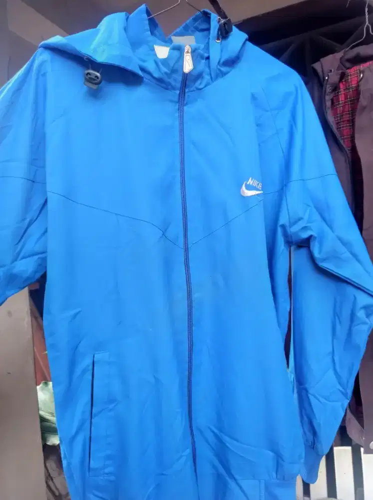 JAKET OLAHRAGA NIKE