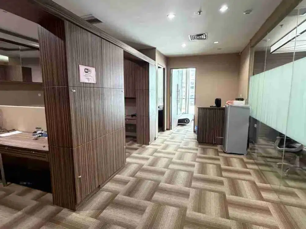 Dijual Murah Unit Kantor Siap Pakai di APL Tower