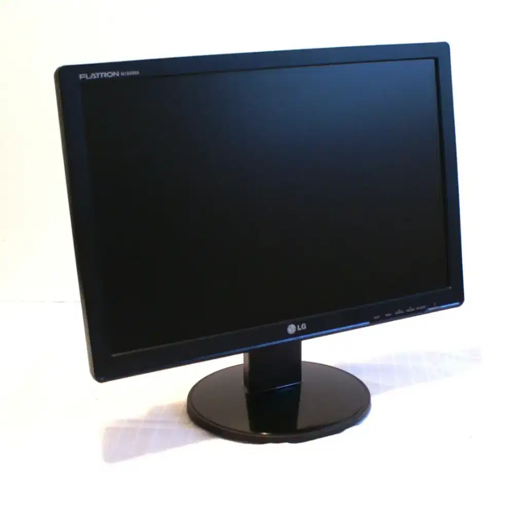 Lcd monitor LG (16 inc).