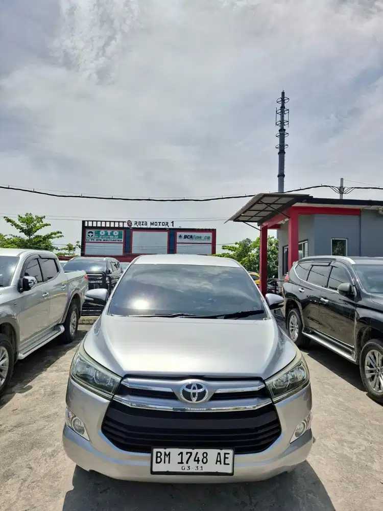 Innova 2016 V diesel matic. Antik