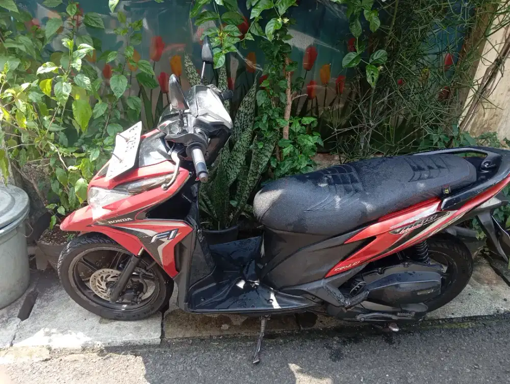 Jual Honda Vario KZR 2014 ORISINIL