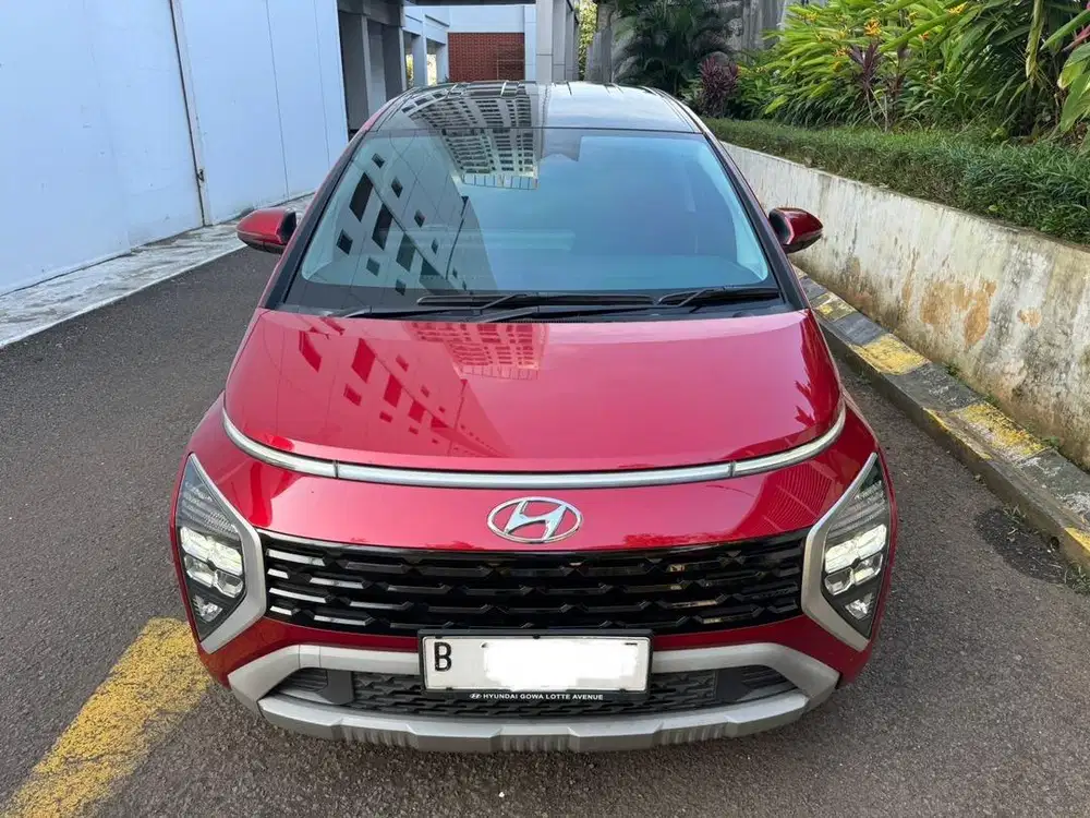 Jual Hyundai Stargazer Prime 2022 Captain Seat Two Tone