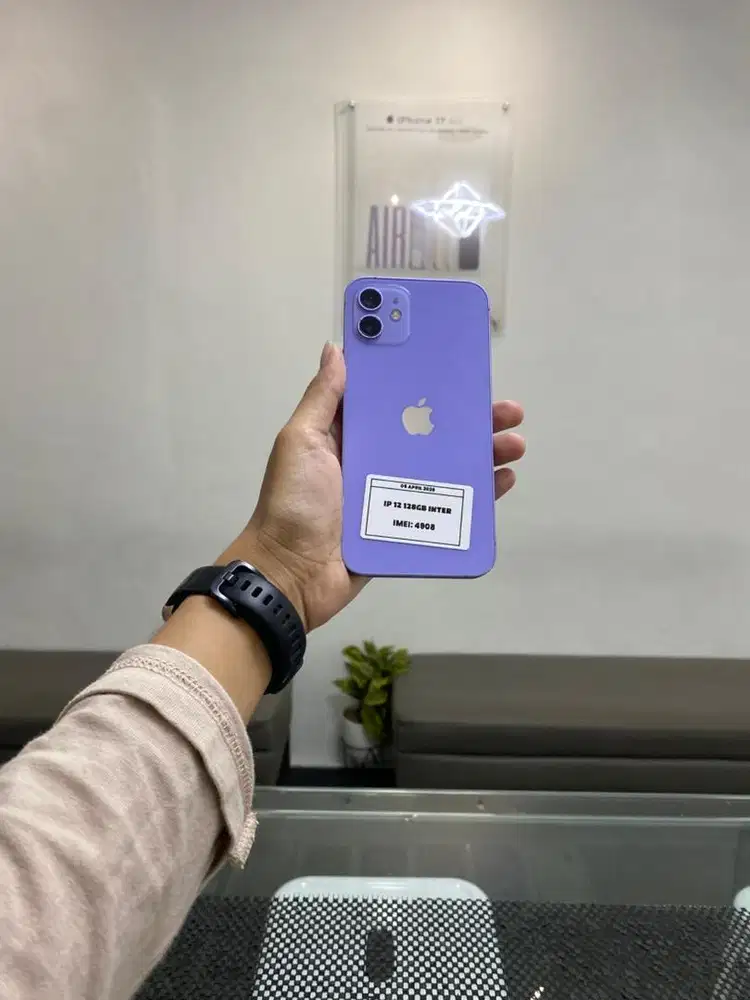 IPHONE 12 128GB FULLSET NOMINUS MENERIMA TT/KREDIT