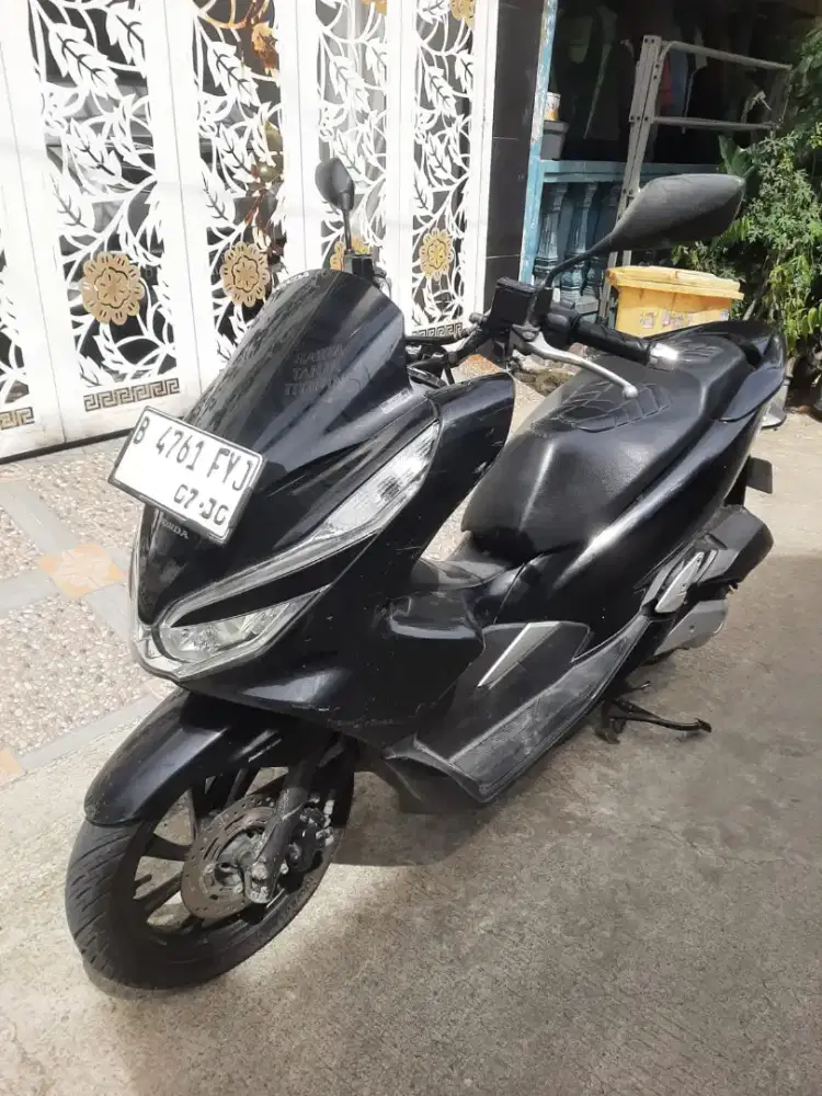 Honda PCX 2019 Keyless 2019 ss lengkap mesin bagus pajak hidup Bks Kab