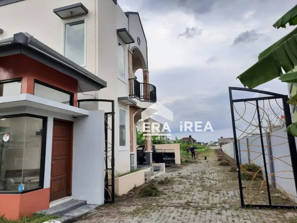 RUMAH 2 LANTAI + 8 KAV TANAH DIJUAL DI SOLO BARAT - SINGOPURAN KARTASURA DEKAT LUWES KARTASURA DAN STMIK AMIKOM SURAKARTA