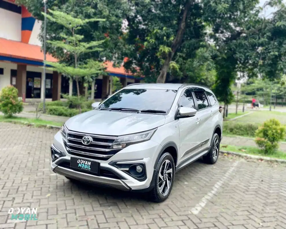 TOYOTA Rush GR Sport 2022 Matic