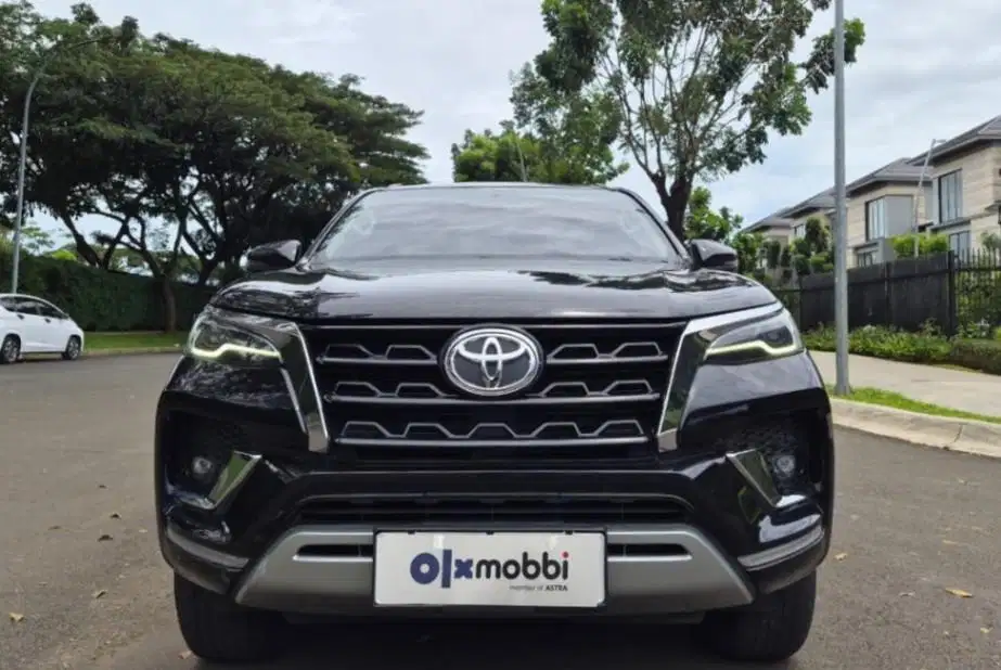 LOW DP Toyota Fortuner 2.4 G 4X2 DSL Solar-AT 2022 TJZ