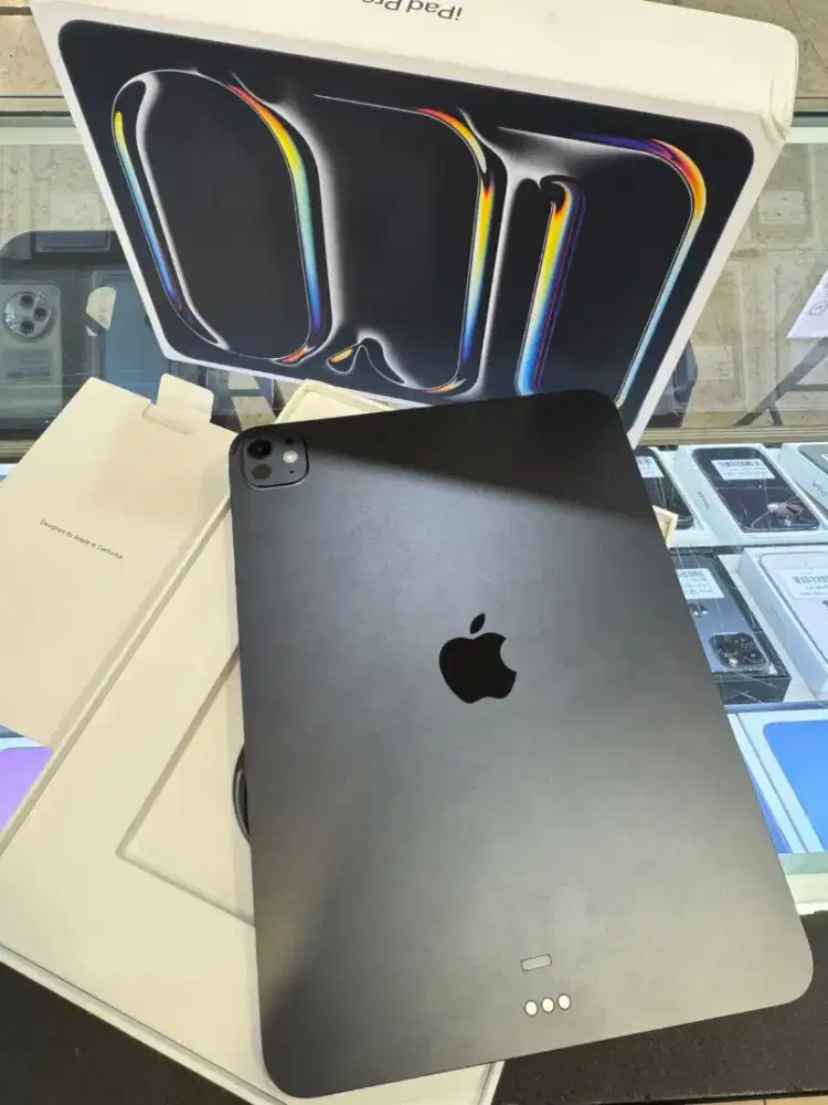 Apple iPad Pro M5 11inch 256GB Black Garansi iBox 21/01/27