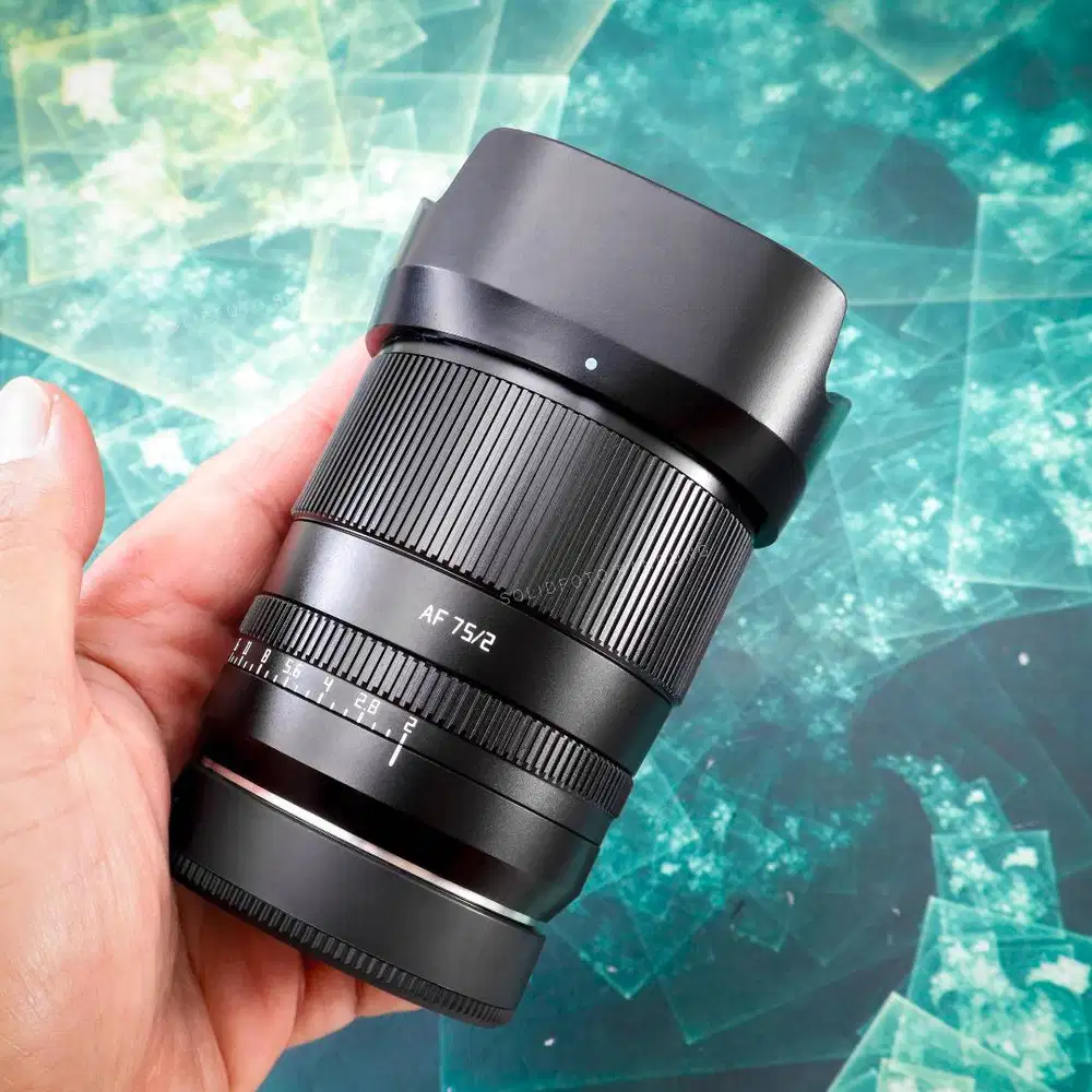 TTartisan 75mm F2 AF for Sony. Fullset Like New.
