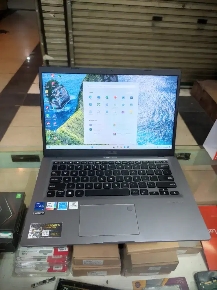 Asus expertbook P1412 i7 Gen 11 ram 16gb ssd 512gb 14in fhd