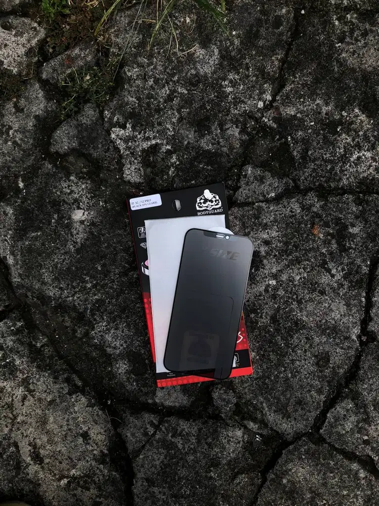 BG Guard Tempered Glass Privacy Glare iPhone 12/12 Pro